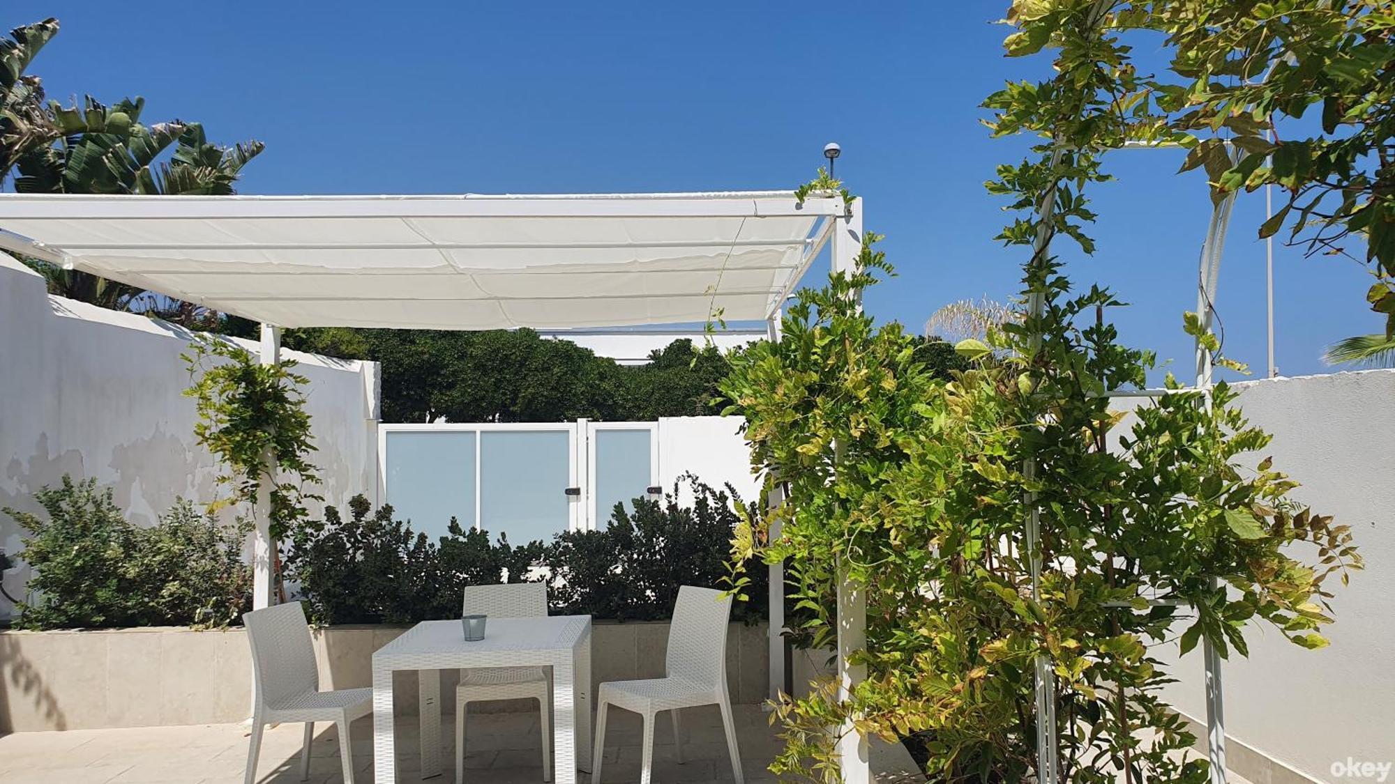 Mediterranea - Seaview, Pool & Garden Appartement *